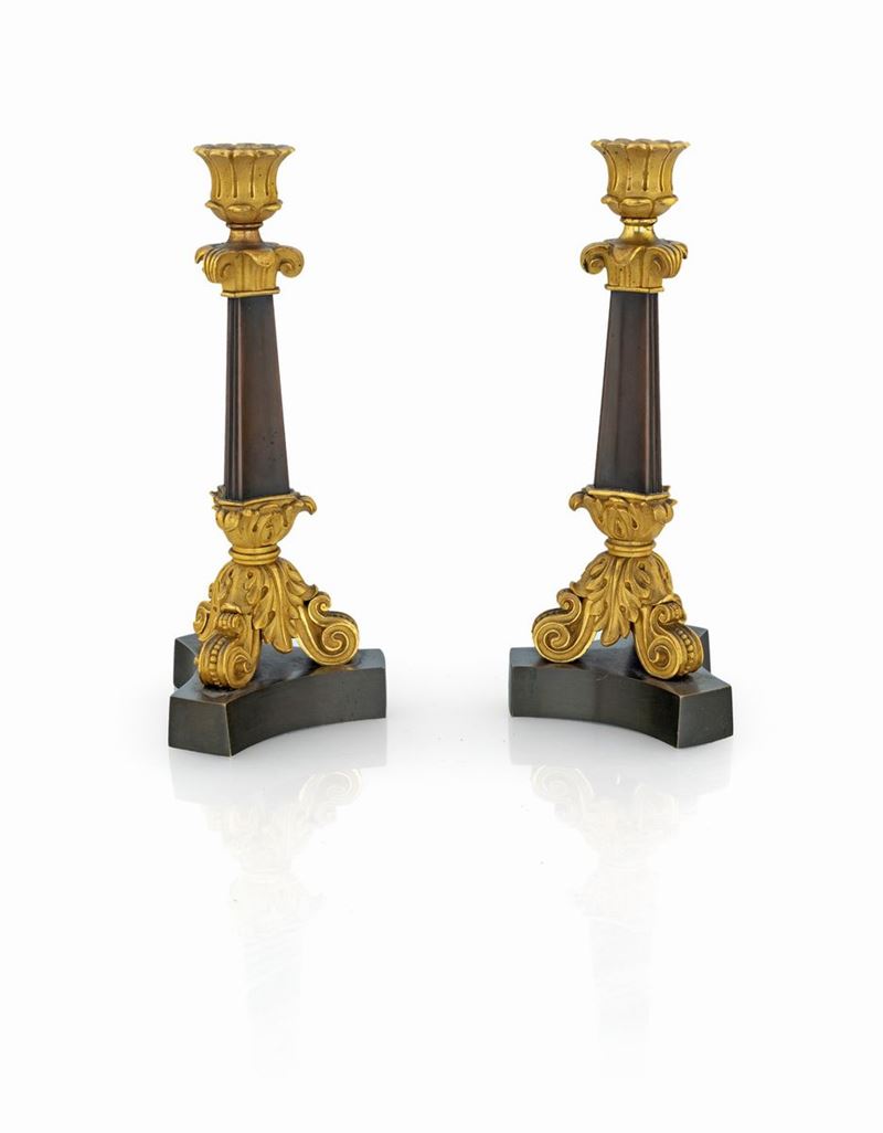 Coppia di Candelieri in Bronzo Brunito e Dorato, Inizio del XIX Secolo