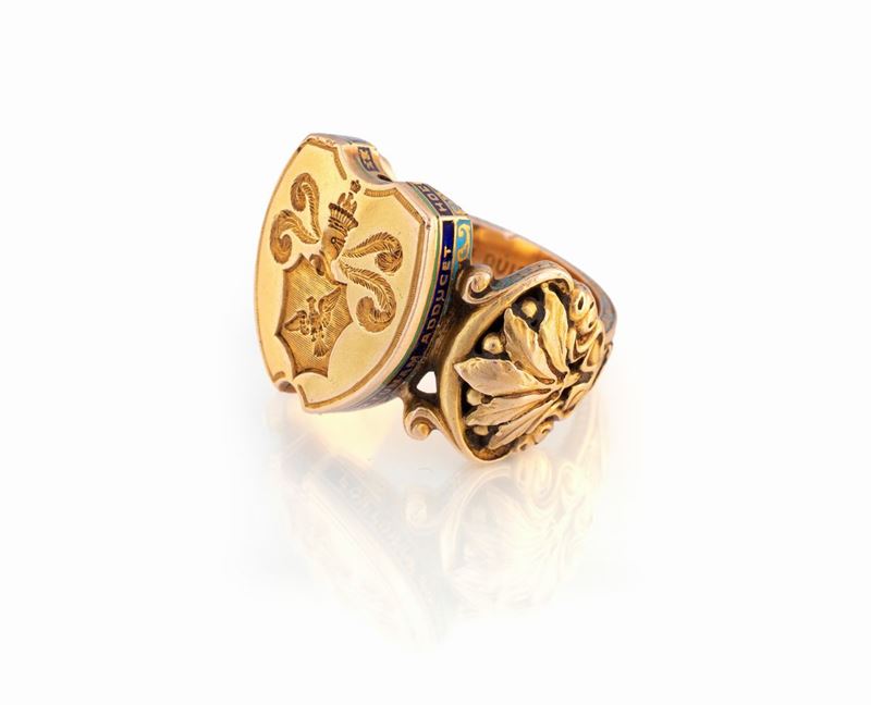 Grande Anello con Scudo Sigillo