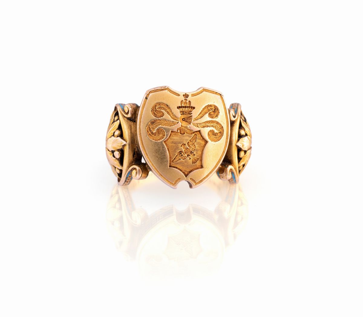 Grande Anello con Scudo Sigillo