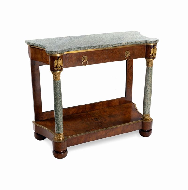 Console in Radica di Tuja