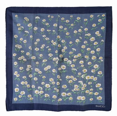 Gucci, Foulard con Margherite