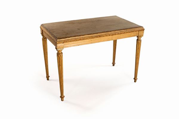 Tavolo da muro in legno laccato  - Asta Mobili, Arredi, Dipinti Antichi e del XIX Secolo - Casa d'Aste Arcadia