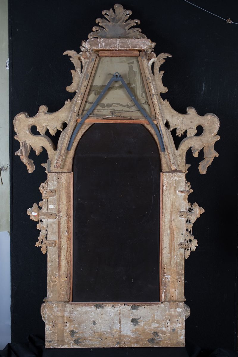 Grande Specchiera Barocca in Legno Dorato, Stato Pontificio XVII Secolo
