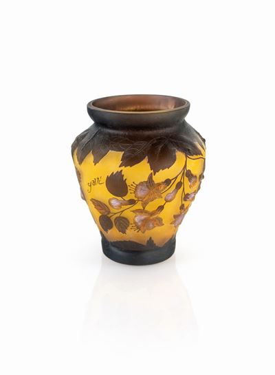 Vaso in Vetro Cameo, Gallé Tip, Metà del XX Secolo