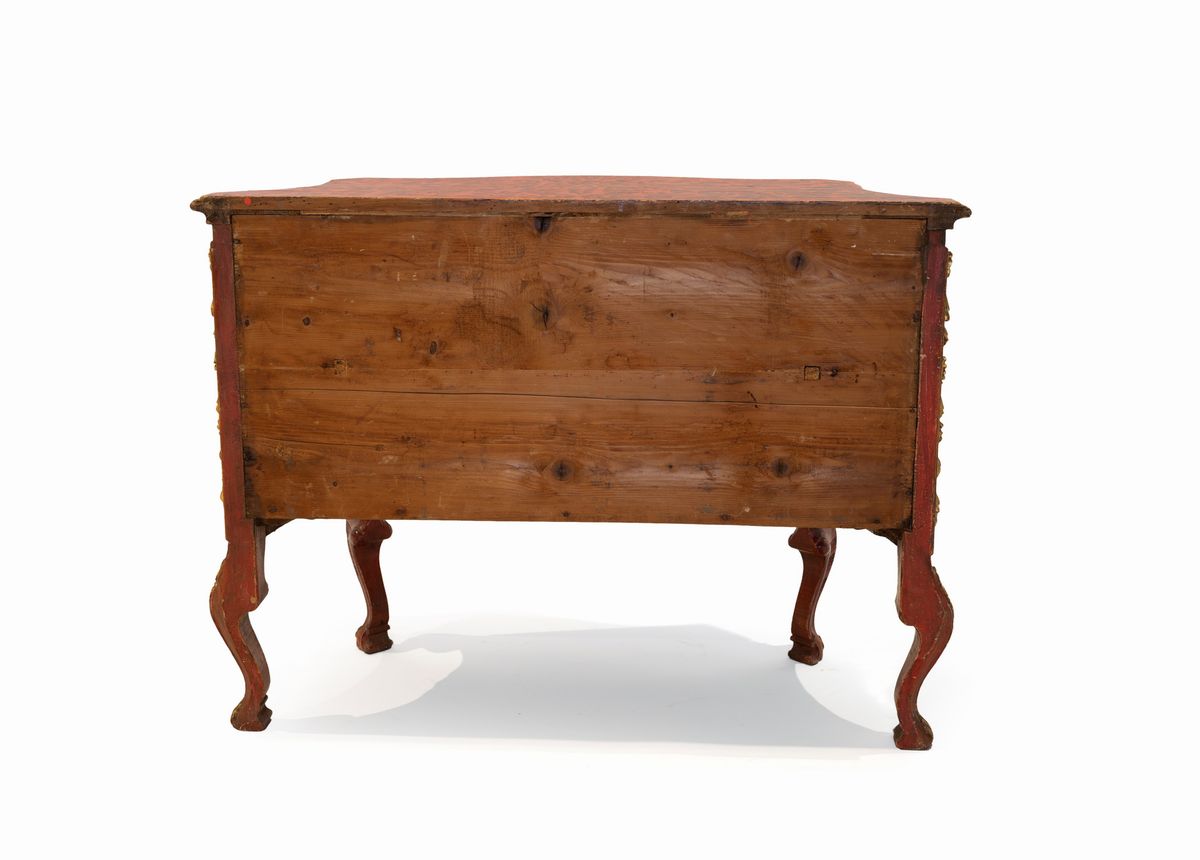 Coppia di Cassettoni in Legno Laccato Rosso, Roma, XVIII Secolo