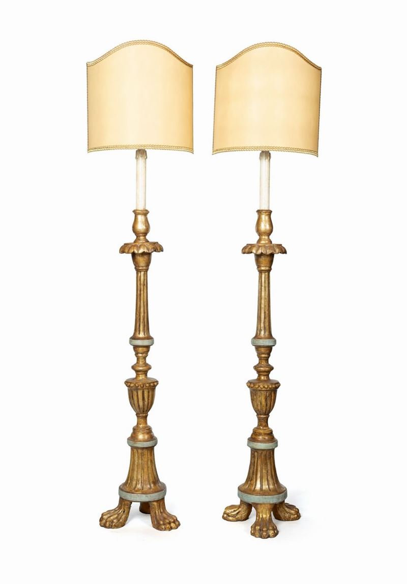 Coppia di Torciere in Legno Dorato, XIX Secolo