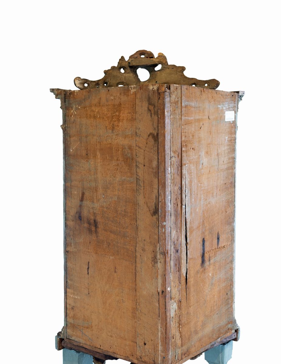 Coppia di Angoliere in Legno Laccato Azzurro, XVIII Secolo
