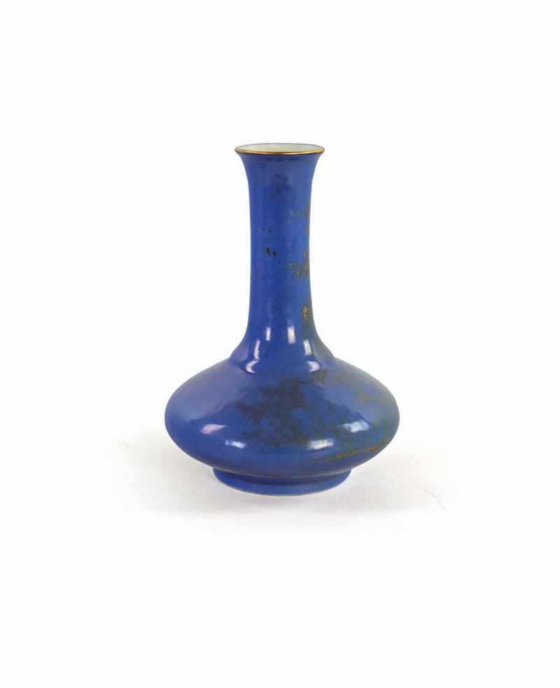 Piccolo Vaso in Porcellana Monocroma Azzurra, Cina Dinastia Qing