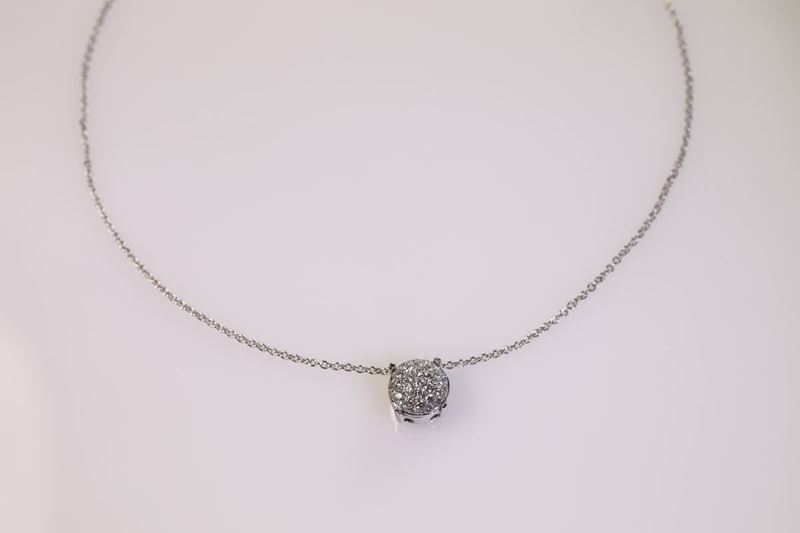Ciondolo con Pave' di Brillanti