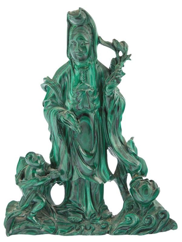 Scultura in Malachite Raffigurante Guanyin