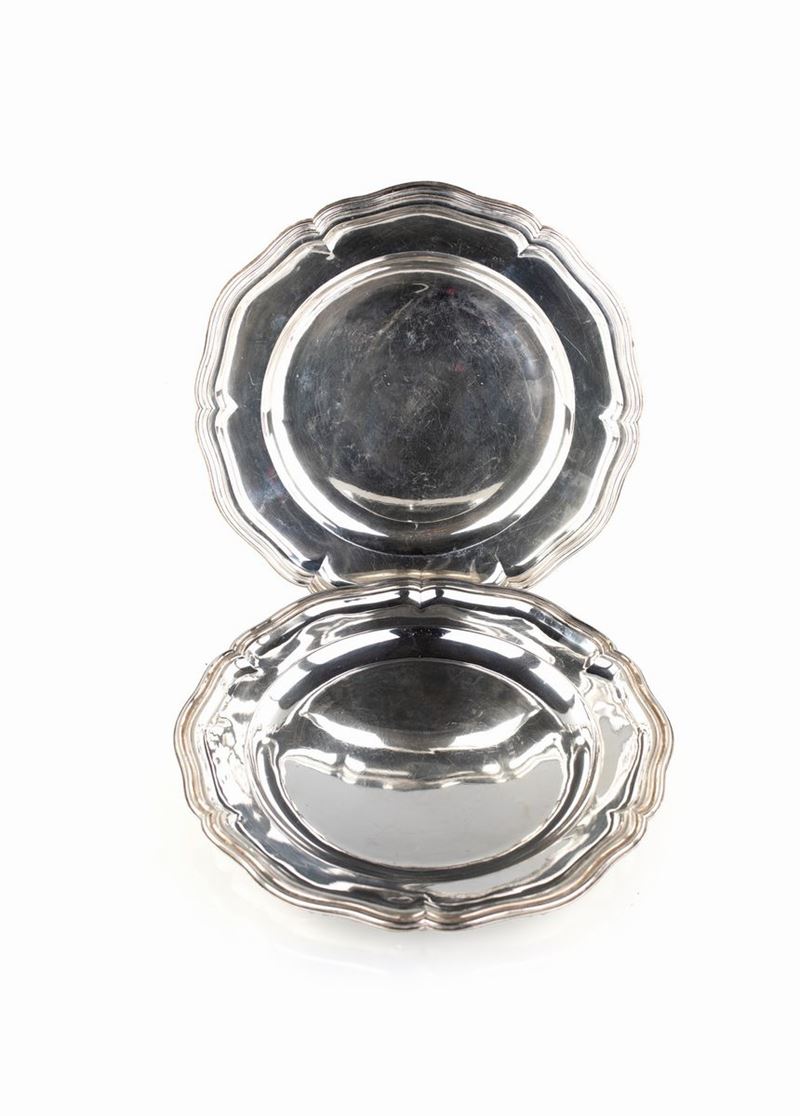 Due Piatti in Argento, Roma, Stato Pontificio, Argentiere Pietro Paolo Spagna (attivo dal 1817 al...