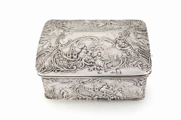 Piccola scatola in argento, Germania, fine del XIX secolo, argentiere SR