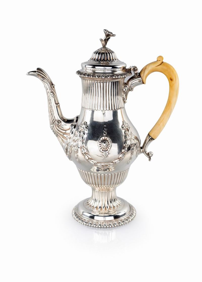 Grande Caffettiera in Argento 925/1000, Londra 1772, Argentiere Jacob Marsh o John Moore