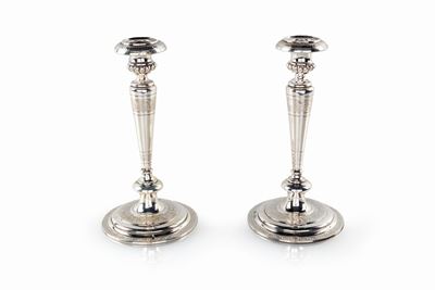 Coppia di Candelieri in Argento, Vienna 1880 Ca., Argentiere Vincent Mayer's Sohne