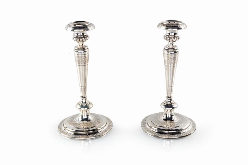 Coppia di Candelieri in Argento, Vienna 1880 Ca., Argentiere Vincent Mayer's Sohne