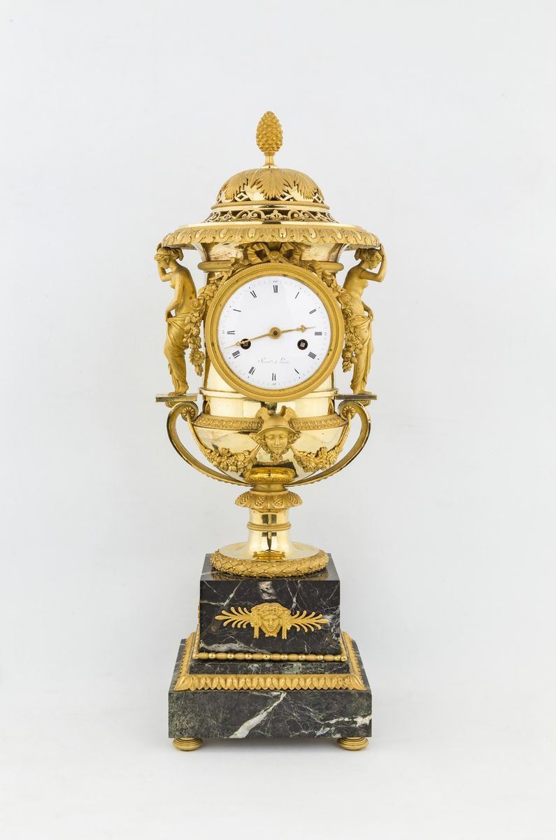 Pierre-philippe Thomire ( Attribuito ) - Grande Orologio in Bronzo Dorato, Francia, Epoca del Dir...