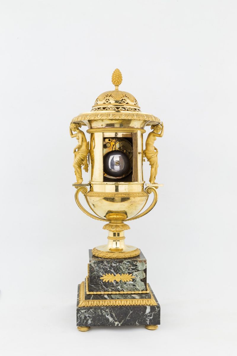 Pierre-philippe Thomire ( Attribuito ) - Grande Orologio in Bronzo Dorato, Francia, Epoca del Dir...