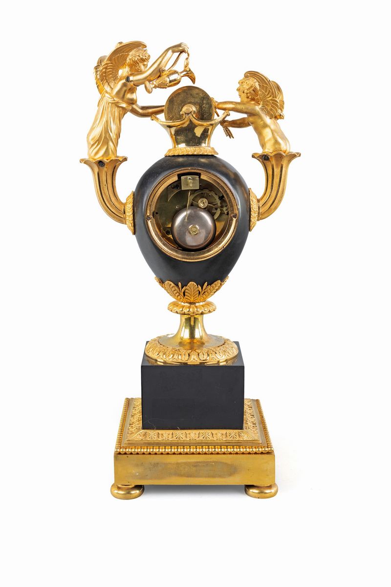 Claude Galle ( Attribuito ) - Orologio in Bronzo Dorato e Marmo Nero.