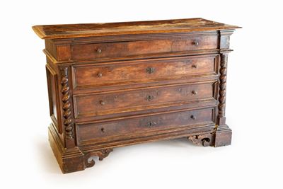 Canterano in Legno di Noce, XVII Secolo