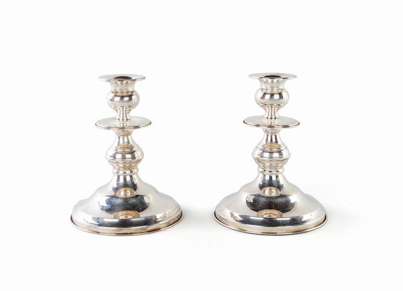 Coppia di Candelieri in Argento 800/1000
