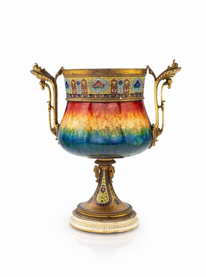 Vaso Biansato in Metallo Dorato e Smaltato, Inizio XX Secolo