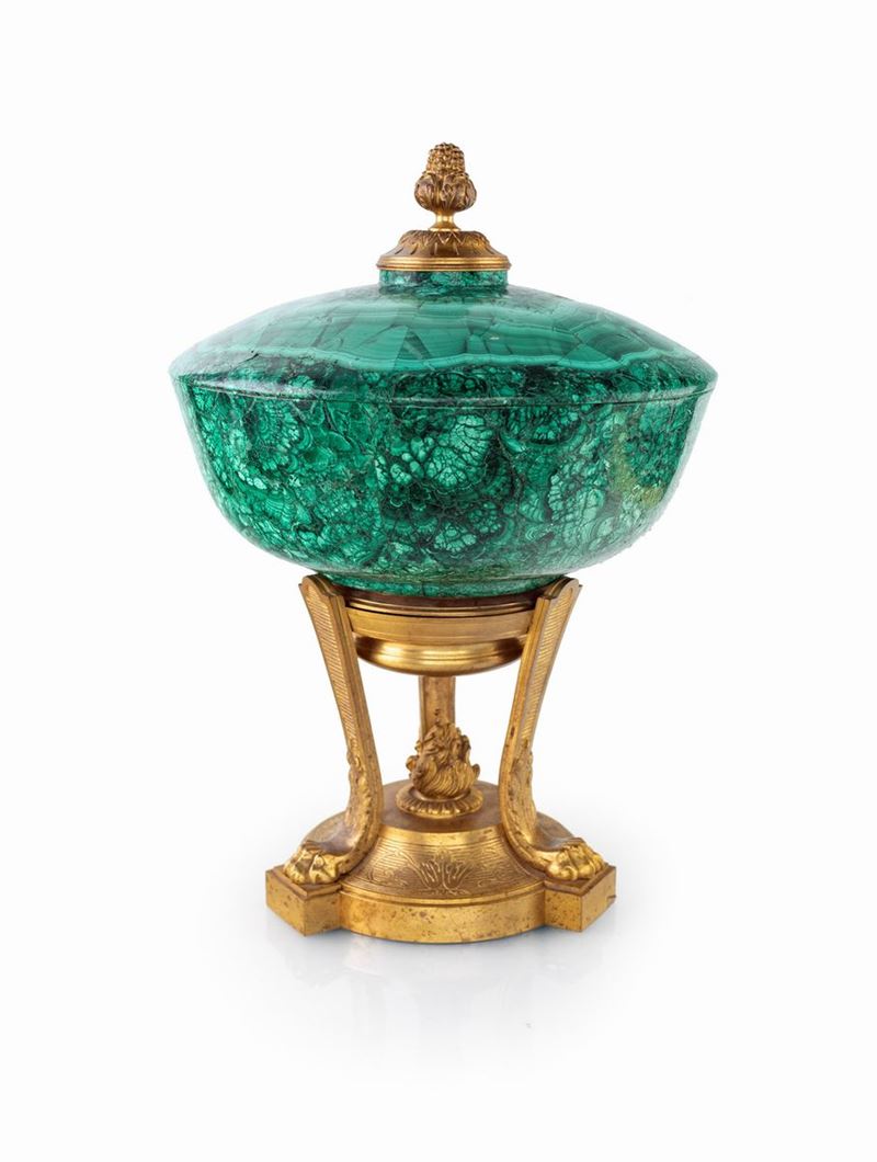 Grande Coppa con Coperchio in Malachite e Bronzo Dorato, XIX Secolo