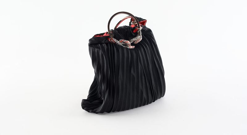 Valentino Garavani - Borsa in Seta Nera Plissé