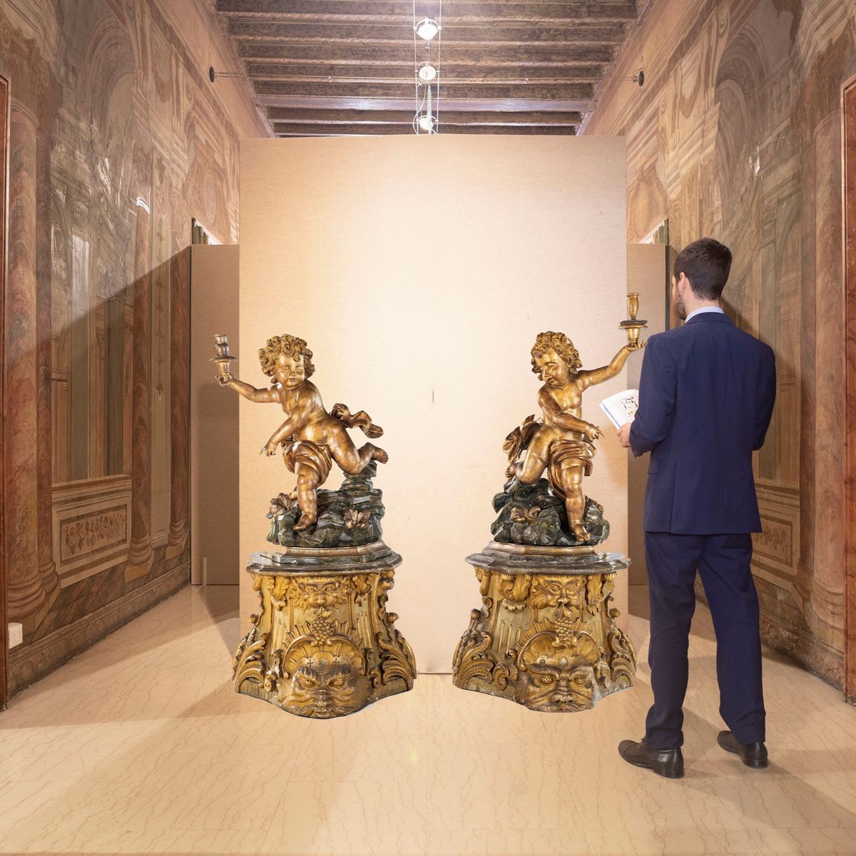 Coppia di Putti in Legno Dorato, Genova, Fine XVII/inizio XVIII Secolo