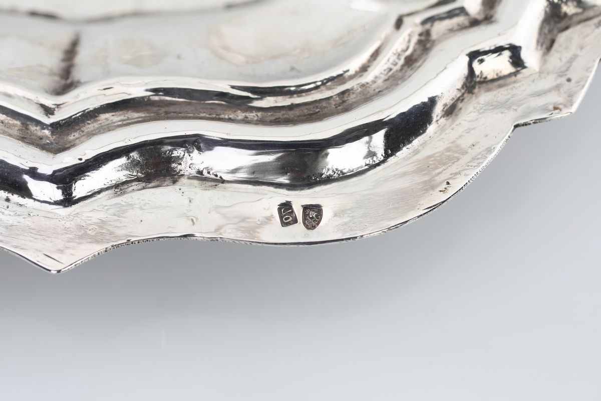 Bacile in Argento, XIX Secolo