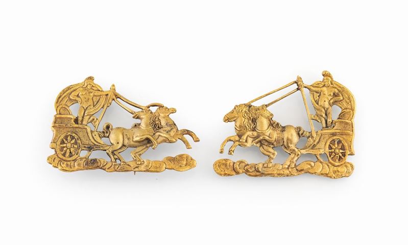 Coppia di Antichi Fregi in Bronzo Dorato