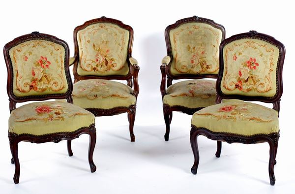 Coppia di poltrone e coppia di sedie in noce, fine del XIX secolo