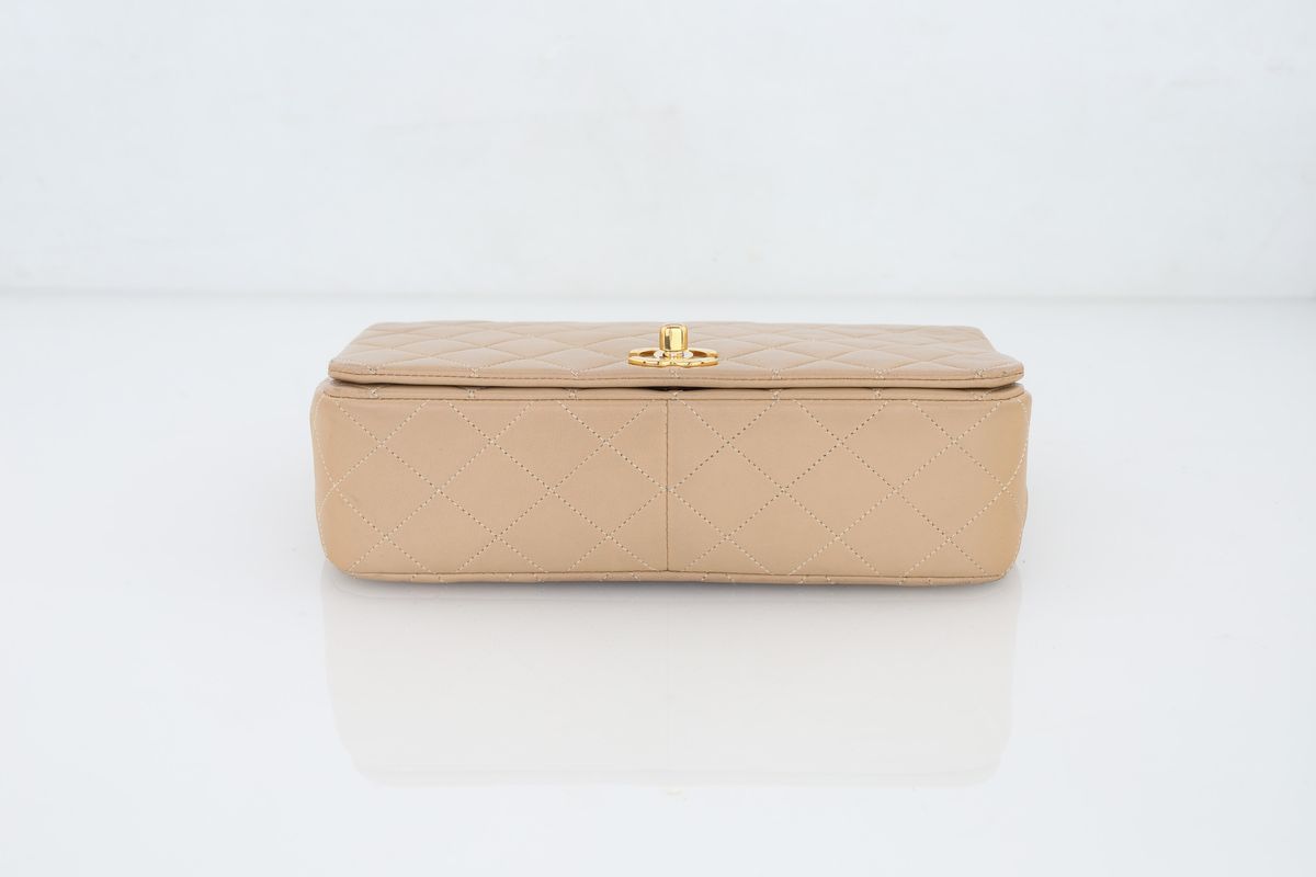 Chanel - Borsa a Tracolla in Pelle Beige
