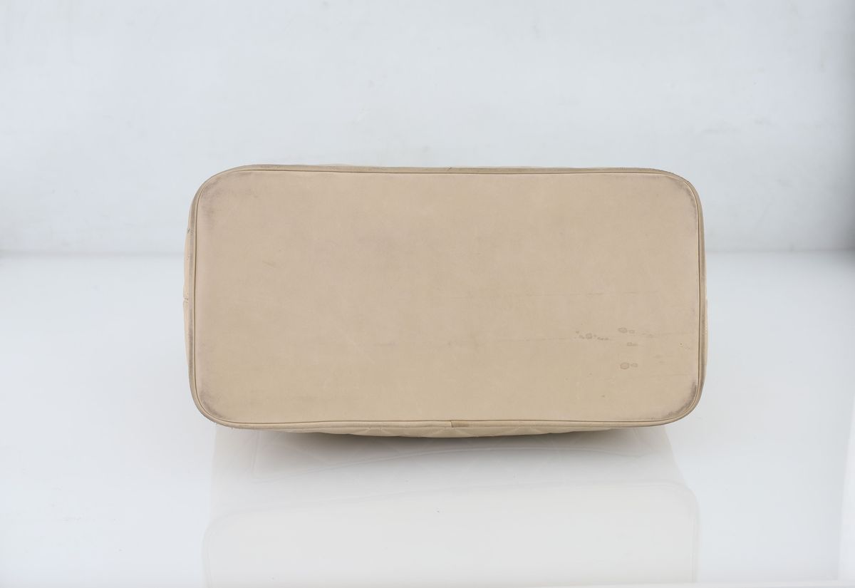 Chanel - Tote Bag in Pelle Beige