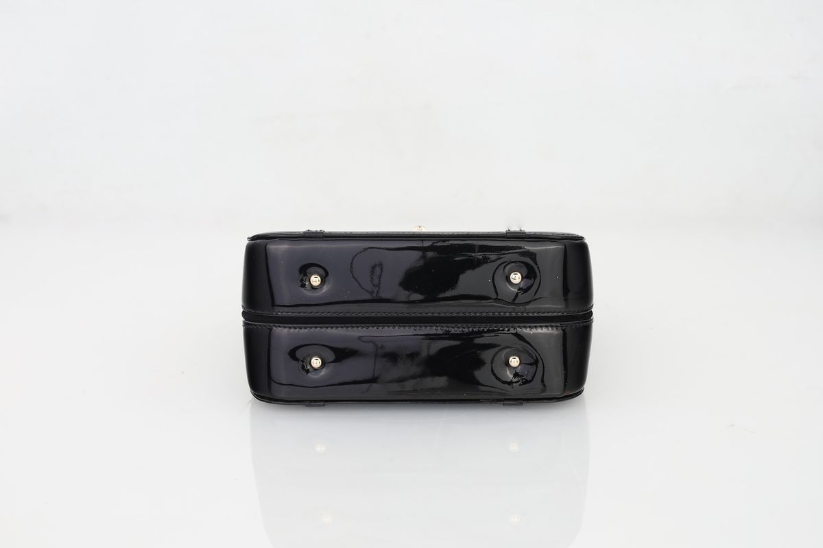 Yves Saint Laurent - Borsa a Mano Rigida