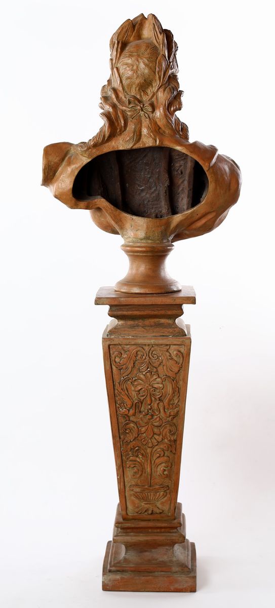 Coppia di Busti in Terracotta con Piedistallo, XIX Secolo