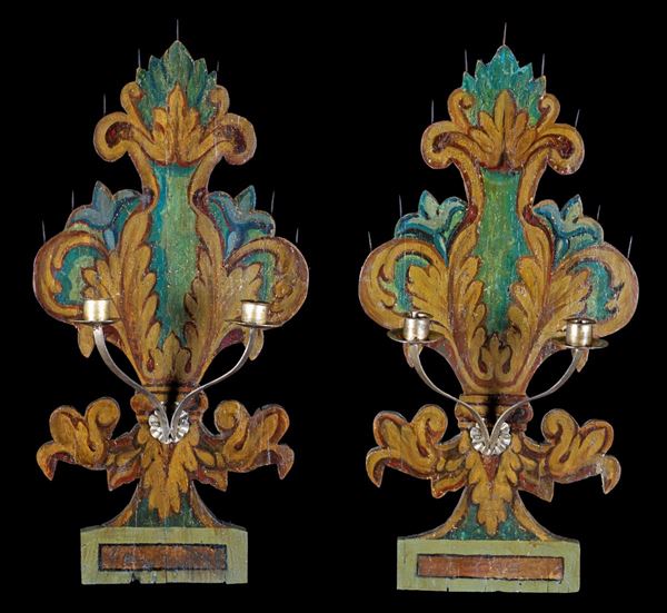 Lume a vaso e due portacandele Legno dipinto XIX secolo - Asta Arredi da  dimore italiane