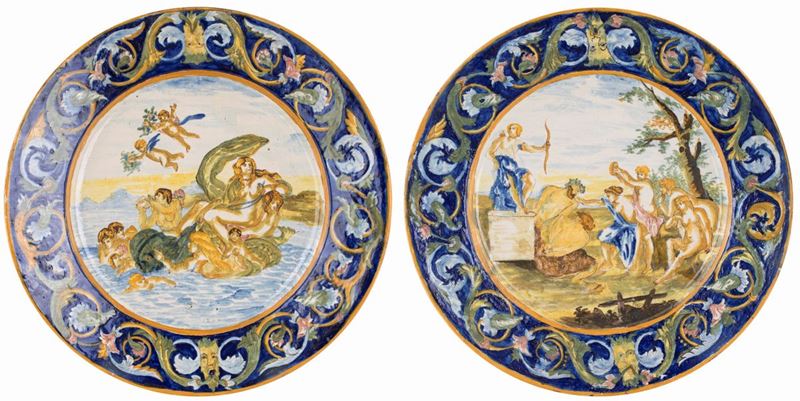 Coppia di Piatti in Maiolica di Castelli