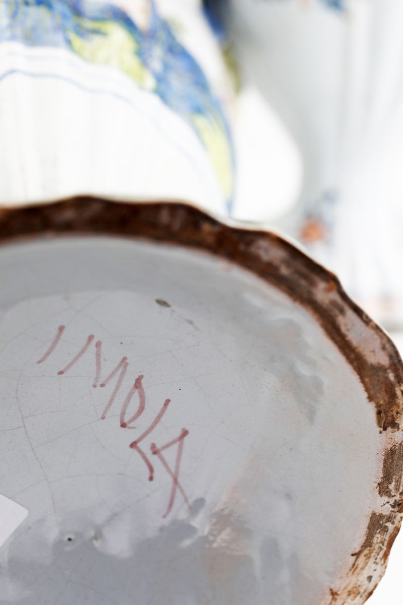 Due Vasi in Maiolica Policroma, Imola, XIX Secolo