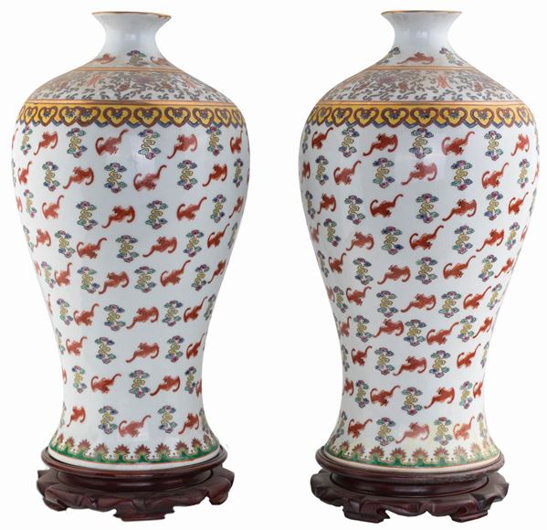 Coppia di vasi in porcellana, Cina