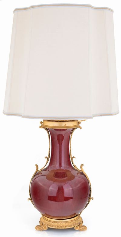 Lampada in Porcellana Rossa Montata in Bronzo Dorato, XIX Secolo