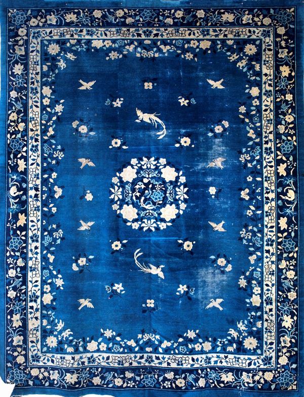 Tappeto cinese fondo blu-azzurro