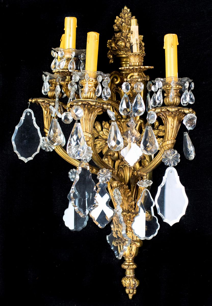 Coppia di Appliques in Bronzo Dorato a Cinque Luci, XIX Secolo