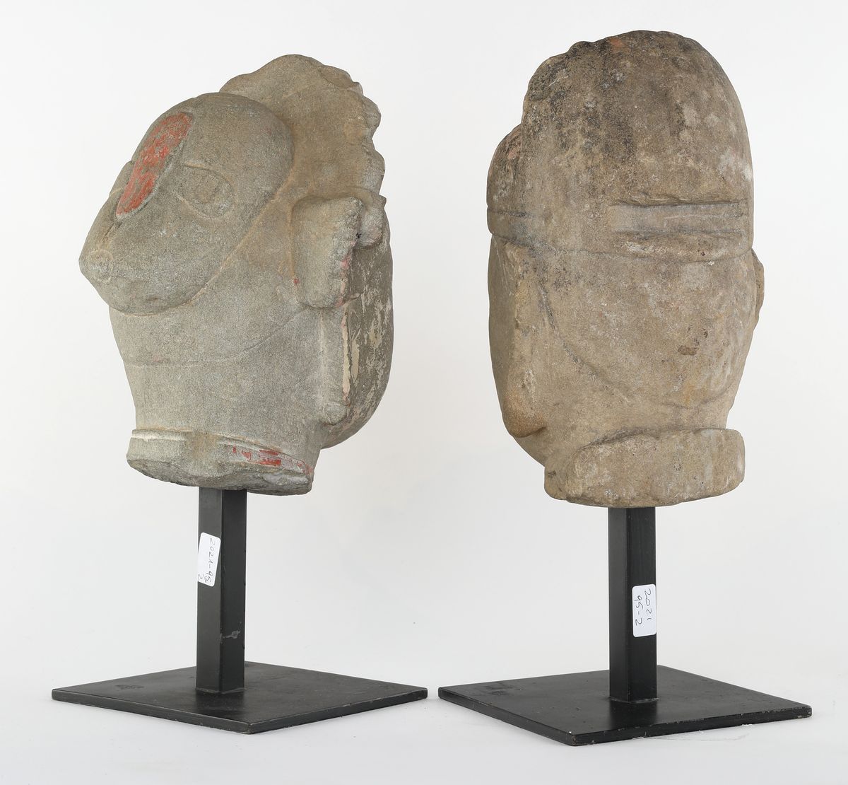 Due Teste in Pietra, Cina, Dinastia Qing, XVIII Secolo