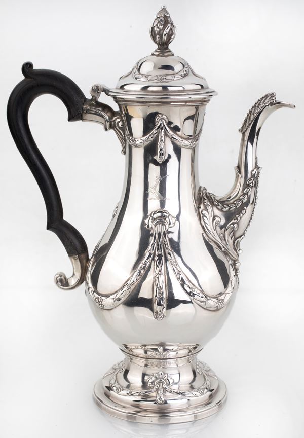 Caffettiera in argento 925/1000, Londra 1776, argentiere Charles Wright (attivo dal 1770 al 1782)