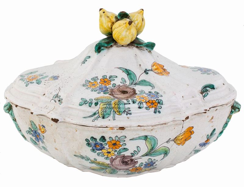 Zuppiera in Maiolica, Cerreto Sannita, XVIII Secolo