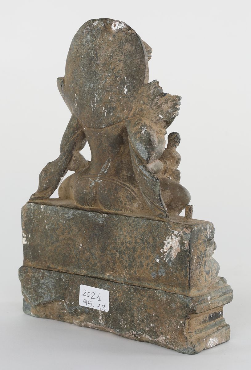 Scultura in Scisto Grigio, Kashmir, VIII Secolo