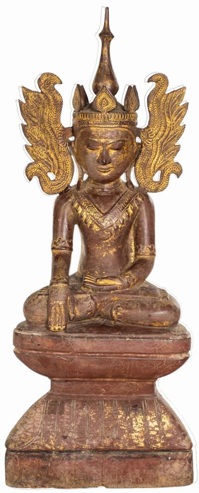 Buddha Bhumisparsha in Legno Laccato Rosso con Tracce di Doratura, Birmania, XIX Secolo