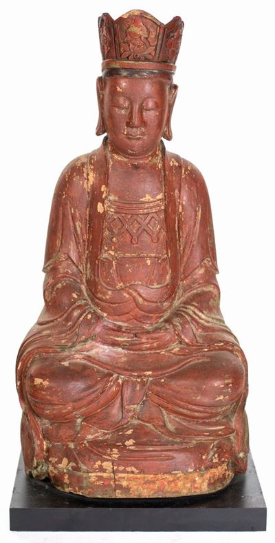 Buddha Dhyanamudra in Legno Laccato Rosso con Tracce di Doratura, Cina, XIX Secolo