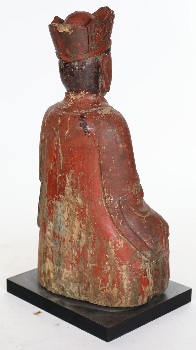 Buddha Dhyanamudra in Legno Laccato Rosso con Tracce di Doratura, Cina, XIX Secolo