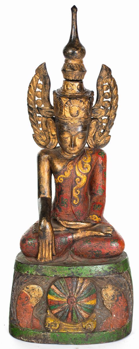 Buddha Bhumisparsha in legno policromo e dorato, Bali, Indonesia, XX secolo